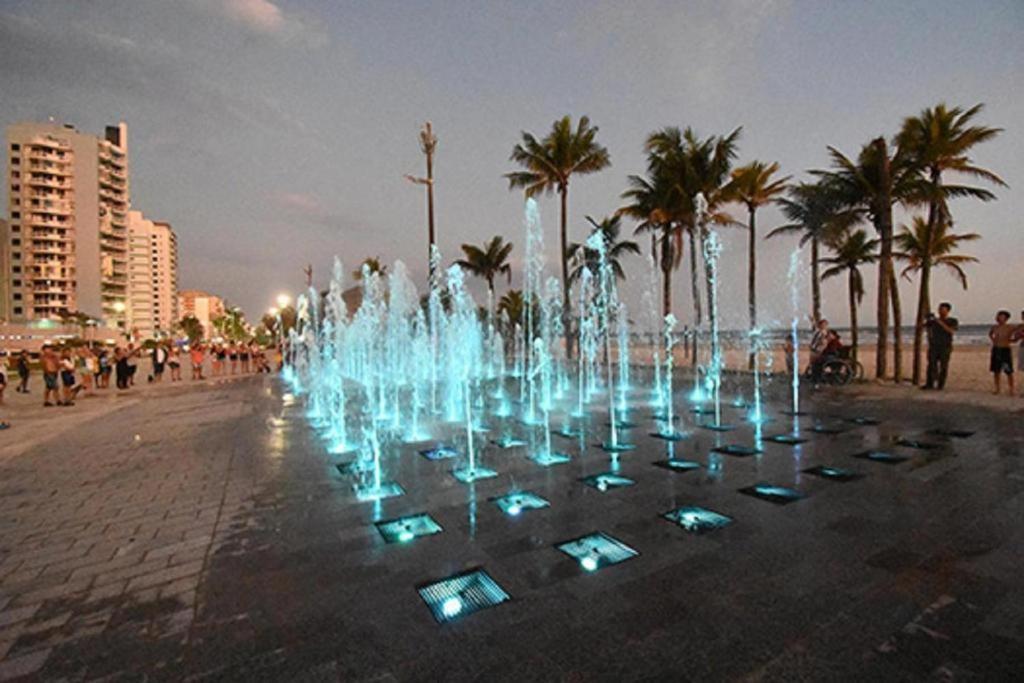 Hospedagem Primeira Quadra Da Praia Praia Grande  Exterior foto